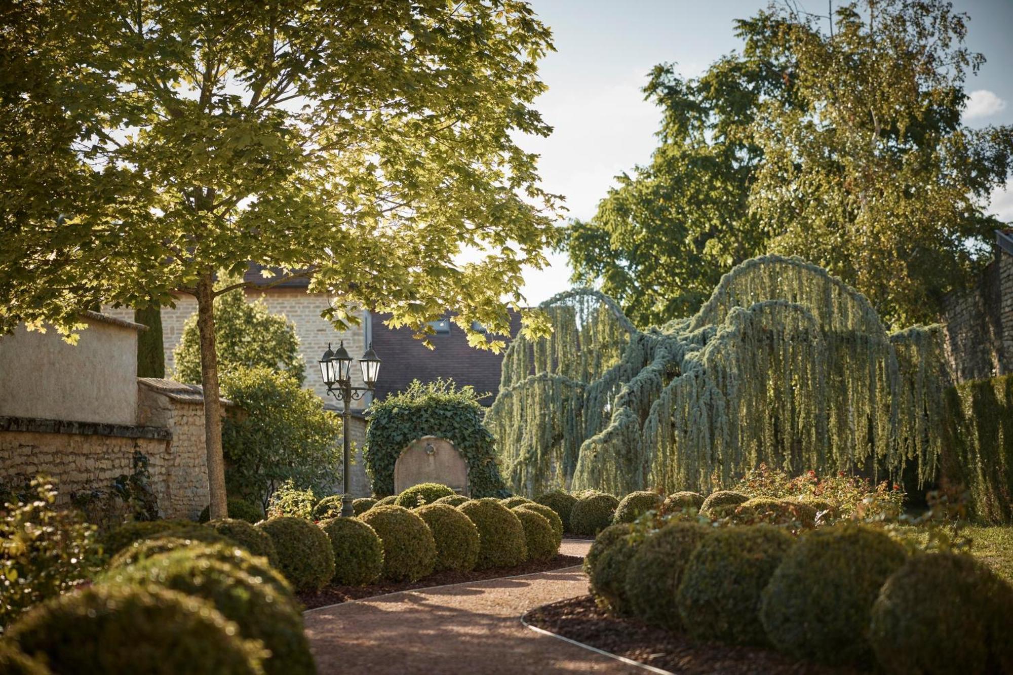 Como Le Montrachet Puligny-Montrachet Kültér fotó